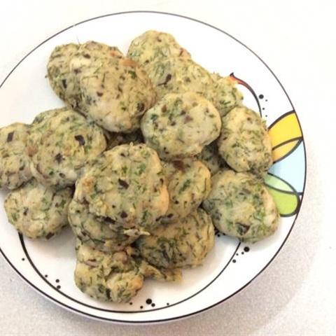 Cách làm chả cá cho bé