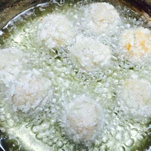 Cách làm chả cá viên sốt mayonnaise