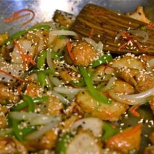 Cách làm chả cá xào rau củ