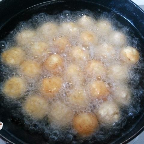 Cách làm chả đậu thịt viên