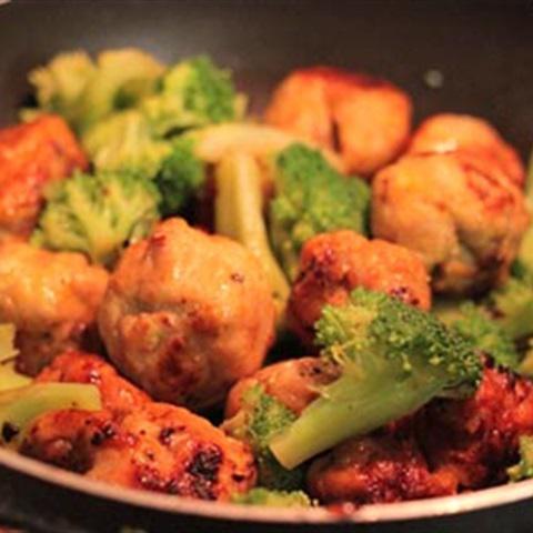 Cách làm chả gà kho bông cải xanh