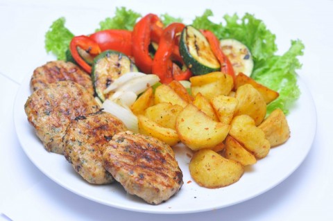 Chả gà nấm rơm