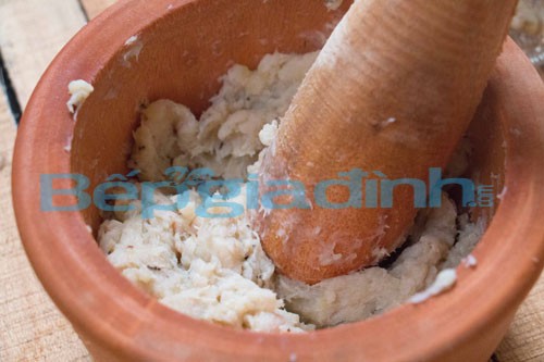 Chả giò chuối tôm thịt thơm hương trái cây