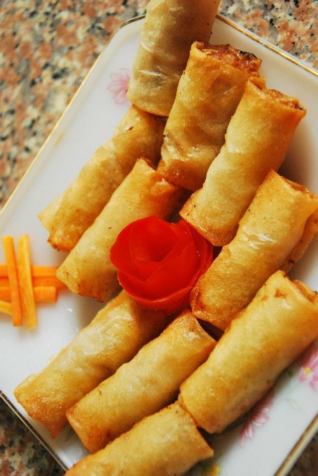 Chả giò hải sản sầu riêng