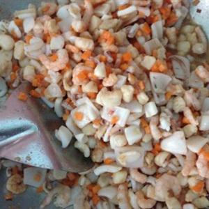 Cách làm chả giò hải sản sốt mayonnaise