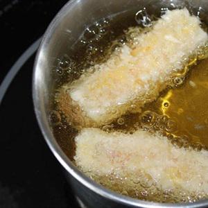 Cách làm chả giò hải sản