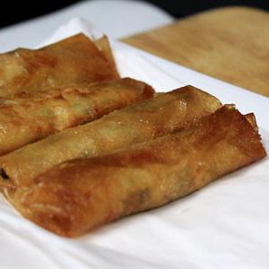 Cách làm chả giò nhân thịt nấm