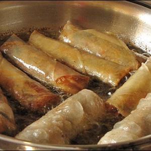 Cách làm chả giò sake