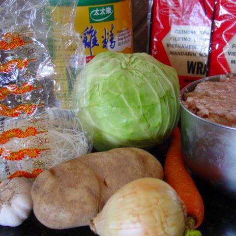 Cách làm chả giò thịt băm rau củ