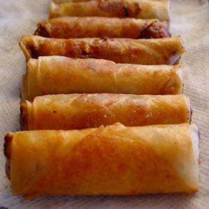 Cách làm chả giò thịt băm rau củ