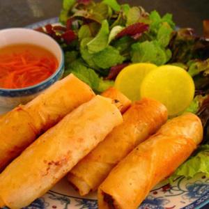 Cách làm chả giò thịt băm rau củ