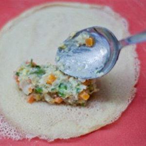 Cách làm chả giò thịt gà