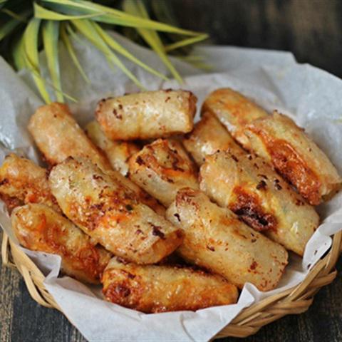 Cách làm chả giò tôm gà