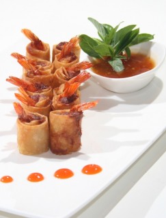 Chả giò trái vải