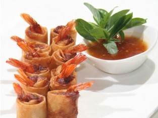 Chả giò trái vải