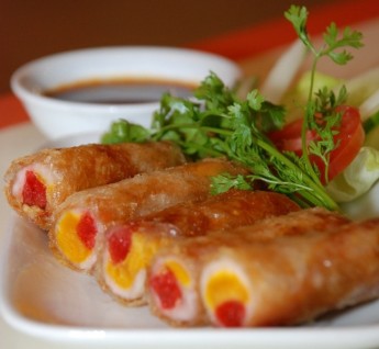 Chả giò trứng muối