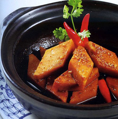 Chả lụa rim nước mắm