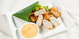 Chả mực bắp áp chảo