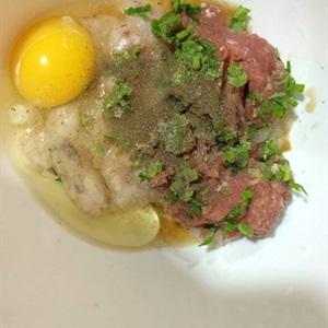 Cách làm chả mực chiên giòn