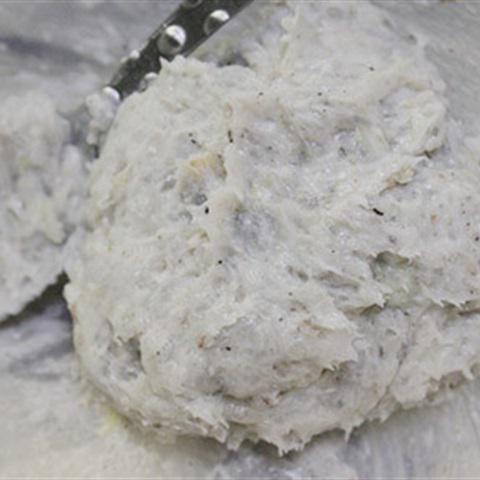 Cách làm chả tôm bọc trứng cút