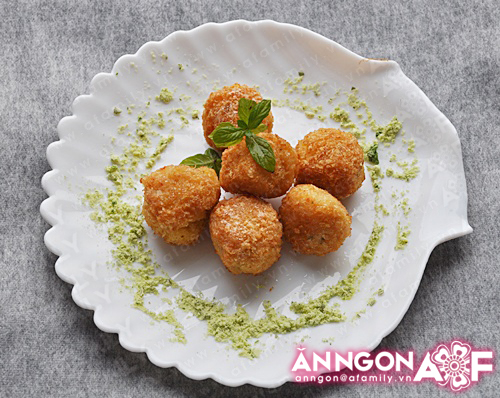 Chả tôm chiên xù giòn thơm hấp dẫn