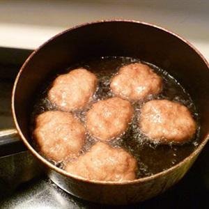 Cách làm chả tôm chiên