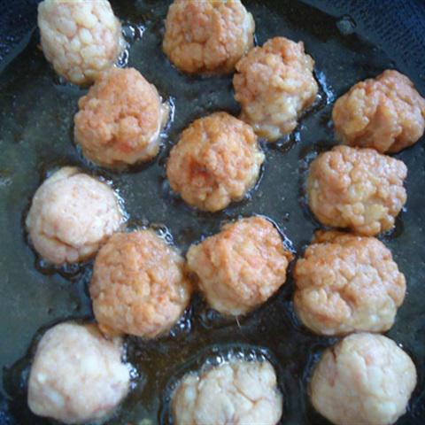 Cách làm chả tôm viên chiên