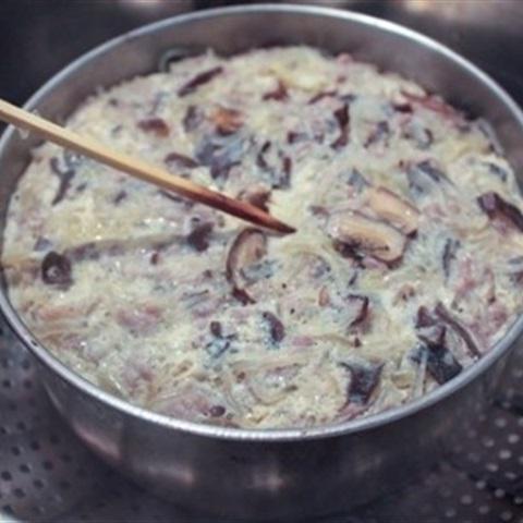 Cách làm chả trứng khoai môn