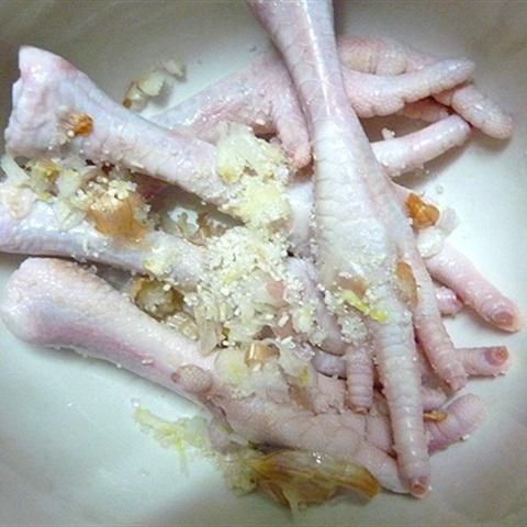 Cách làm chân gà chiên giòn