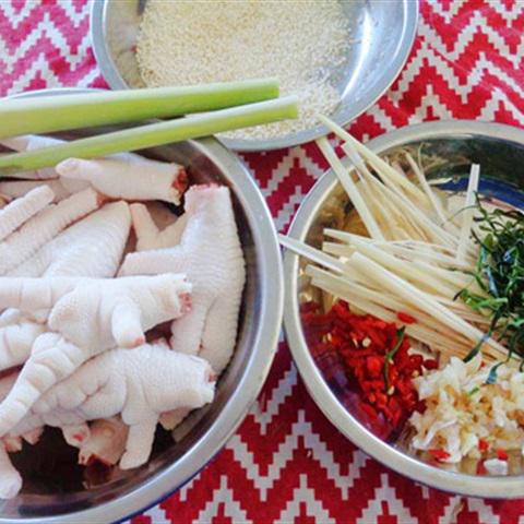 Cách làm chân gà chiên sả ớt