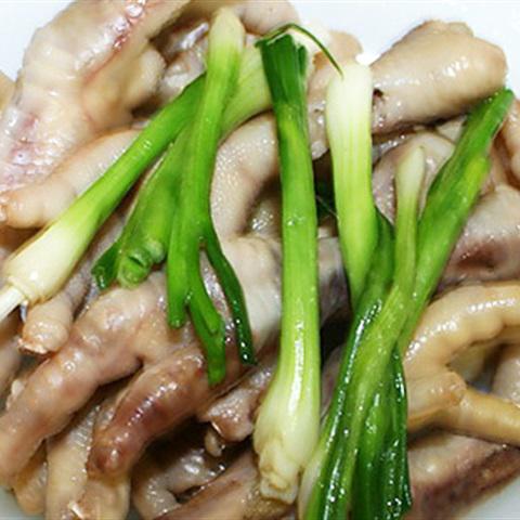 Cách làm chân gà hấp hành