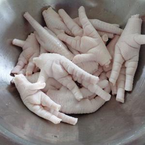 Cách làm chân gà ngâm giấm chua cay