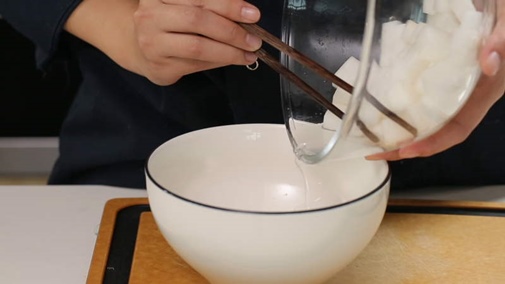 Chân gà ngâm mắm ớt chua ngọt ai cũng mê