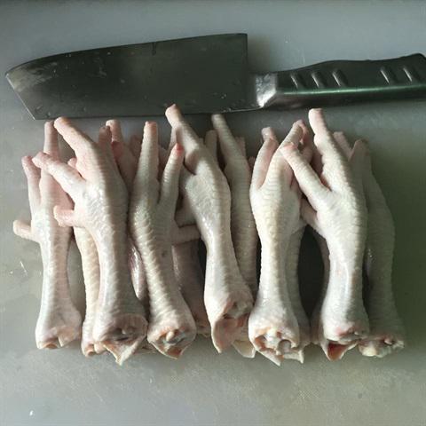 Cách làm chân gà ngâm sả ớt