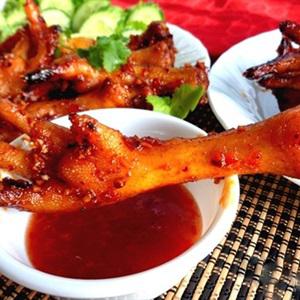 Cách làm chân gà nướng sa tế