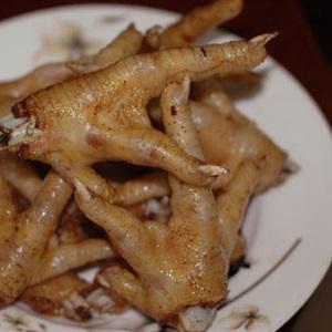 Cách làm chân gà om ngũ vị
