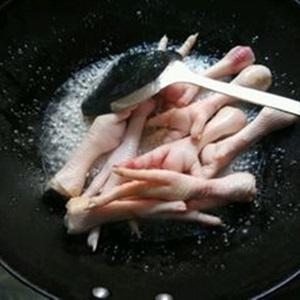 Cách làm chân gà sốt chua ngọt