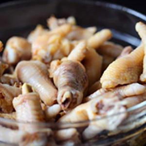 Cách làm chân gà sốt nước tương