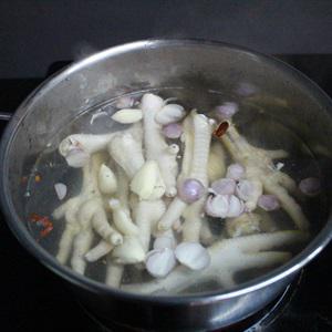 Cách làm chân gà xào cay