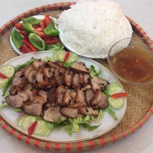 Cách làm chân giò bó lạt chiên