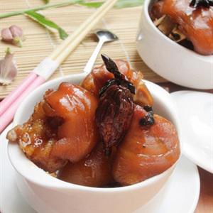 Cách làm chân giò hầm ngũ vị