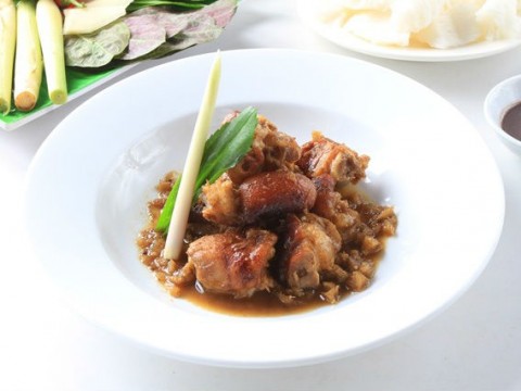 Chân giò nấu giả cầy