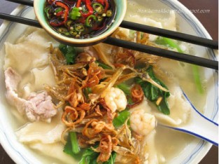 Cháo bánh canh thập cẩm
