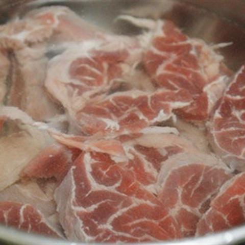 Cách làm cháo bò hạt sen