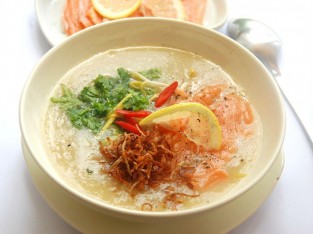 Cháo cá hồi yến mạch thơm ngon