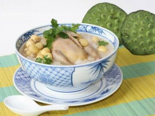 Cháo chim bồ câu hạt sen