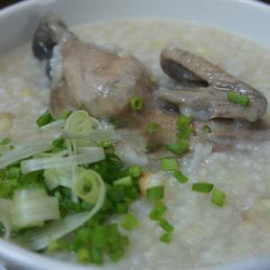 Cách làm cháo gà hạt sen