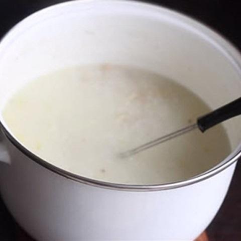 Cách làm cháo gà nóng bỏng lưỡi