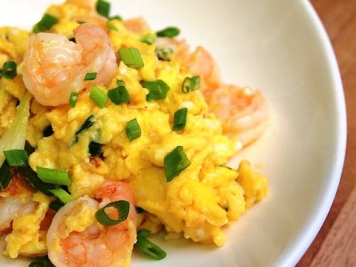 Cháo gà Quảng Đông  thơm ngon, đơn giản và bổ dưỡng