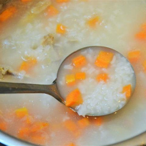 Cách làm cháo gà xé nấm hương